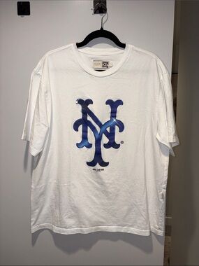 Aime Leon Dore X New York Mets - White Short-Sleeve Tee with Blue NY Monogram